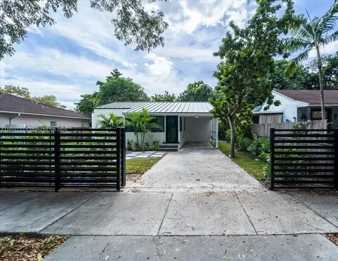5220 SW 6 Street Miami FL 33134