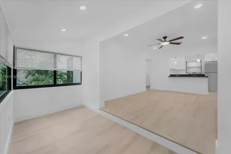5220 SW 6 Street Miami FL 33134