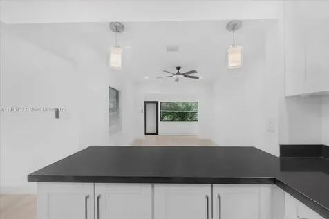 5220 SW 6 Street Miami FL 33134