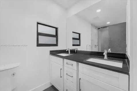 5220 SW 6 Street Miami FL 33134