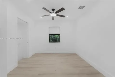5220 SW 6 Street Miami FL 33134