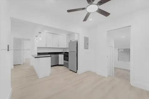 5220 SW 6 Street Miami FL 33134
