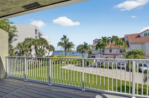 38 S Lakeshore Drive Hypoluxo FL 33462