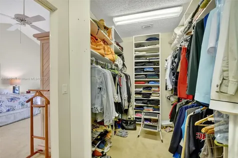 38 S Lakeshore Drive Hypoluxo FL 33462