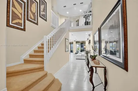 38 S Lakeshore Drive Hypoluxo FL 33462