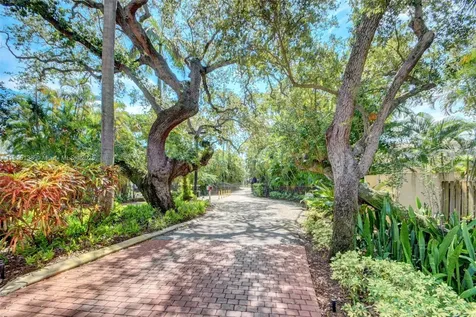 38 S Lakeshore Drive Hypoluxo FL 33462