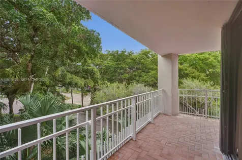 2000 Towerside Terrace Miami FL 33138