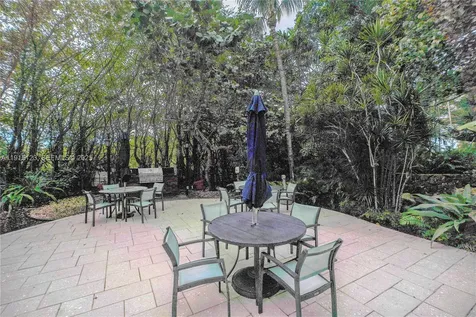 2000 Towerside Terrace Miami FL 33138