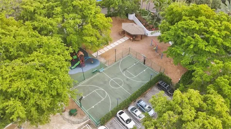 2000 Towerside Terrace Miami FL 33138