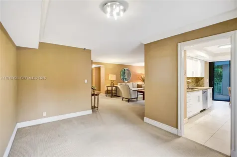 2000 Towerside Terrace Miami FL 33138