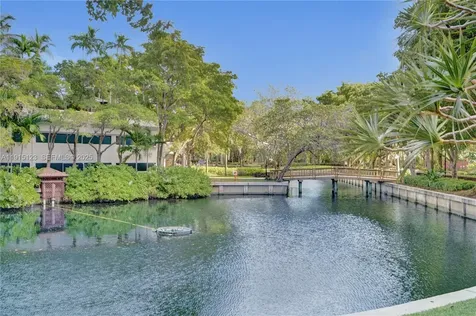 2000 Towerside Terrace Miami FL 33138