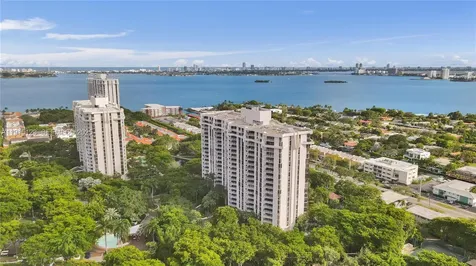 2000 Towerside Terrace Miami FL 33138