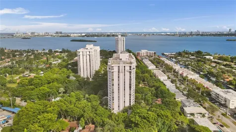 2000 Towerside Terrace Miami FL 33138