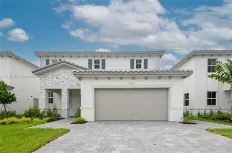 2636 SE 8th Court Homestead FL 33035