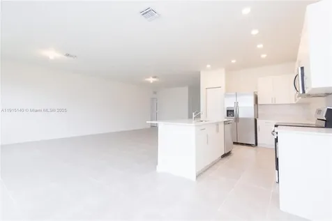 2636 SE 8th Court Homestead FL 33035