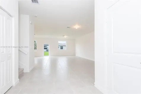 2636 SE 8th Court Homestead FL 33035