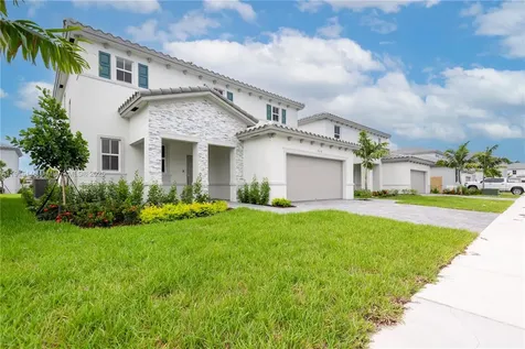 2636 SE 8th Court Homestead FL 33035