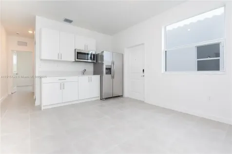 2636 SE 8th Court Homestead FL 33035