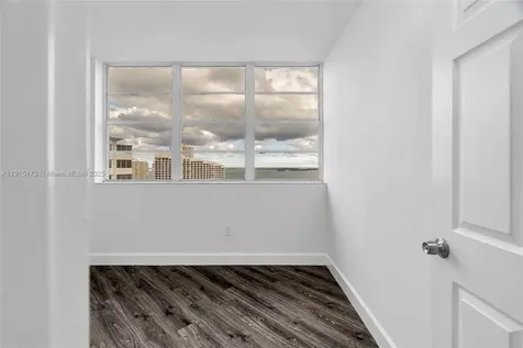 825 Brickell Bay Drive Miami FL 33131