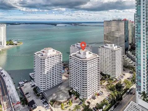 825 Brickell Bay Drive Miami FL 33131