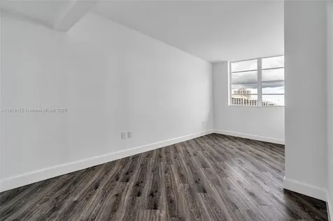 825 Brickell Bay Drive Miami FL 33131