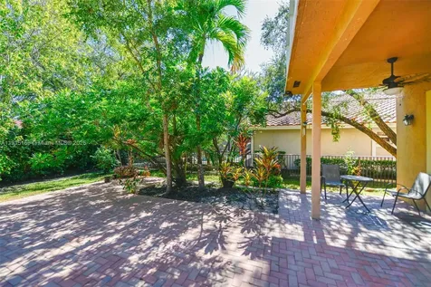 2101 Oakmont Terrace Coral Springs FL 33071