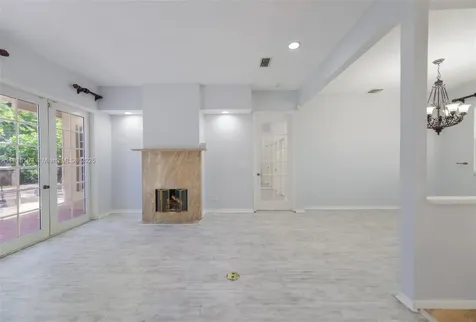 2101 Oakmont Terrace Coral Springs FL 33071