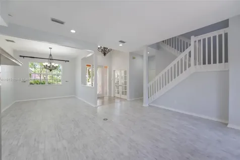 2101 Oakmont Terrace Coral Springs FL 33071