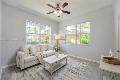 2101 Oakmont Terrace Coral Springs FL 33071