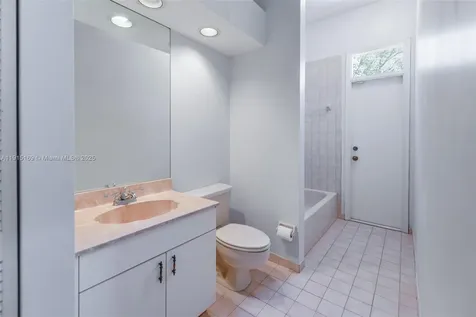 2101 Oakmont Terrace Coral Springs FL 33071