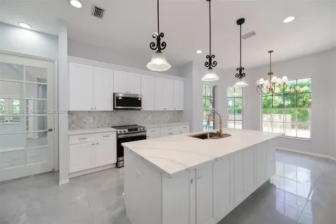 2101 Oakmont Terrace Coral Springs FL 33071
