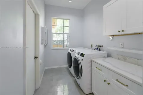 2101 Oakmont Terrace Coral Springs FL 33071