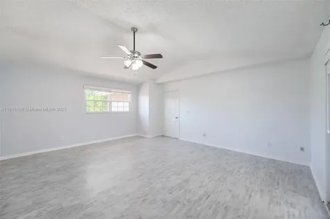 2101 Oakmont Terrace Coral Springs FL 33071