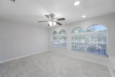 2101 Oakmont Terrace Coral Springs FL 33071
