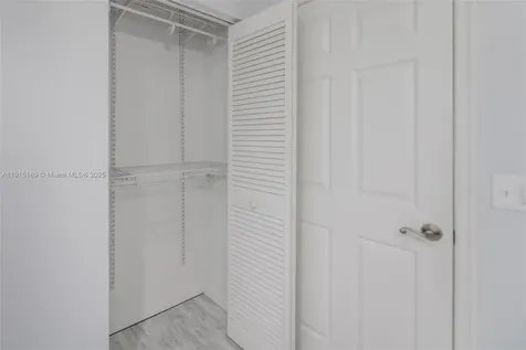 2101 Oakmont Terrace Coral Springs FL 33071