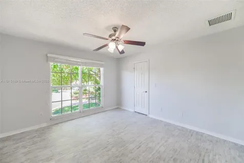 2101 Oakmont Terrace Coral Springs FL 33071