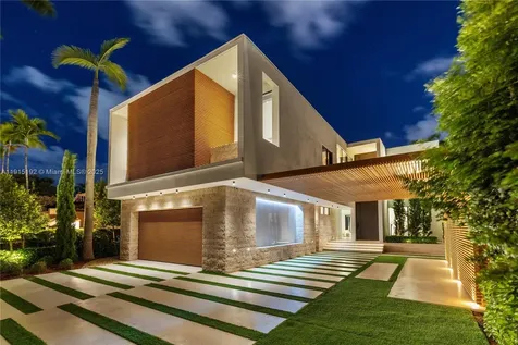 94 S Hibiscus Drive Miami Beach FL 33139