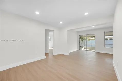 9180 SW 55th Street Cooper City FL 33328