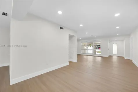 9180 SW 55th Street Cooper City FL 33328
