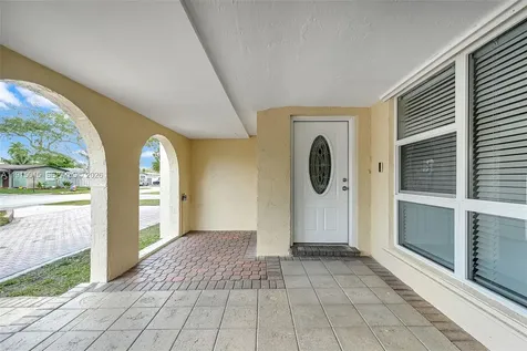 9180 SW 55th Street Cooper City FL 33328