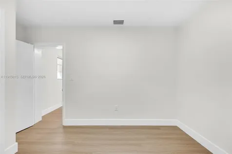 9180 SW 55th Street Cooper City FL 33328
