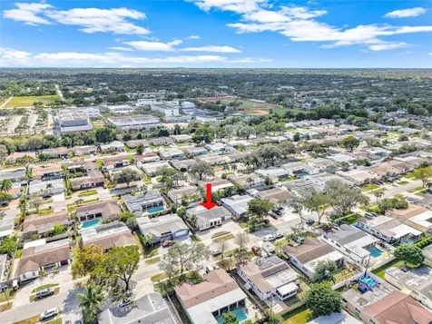 9180 SW 55th Street Cooper City FL 33328