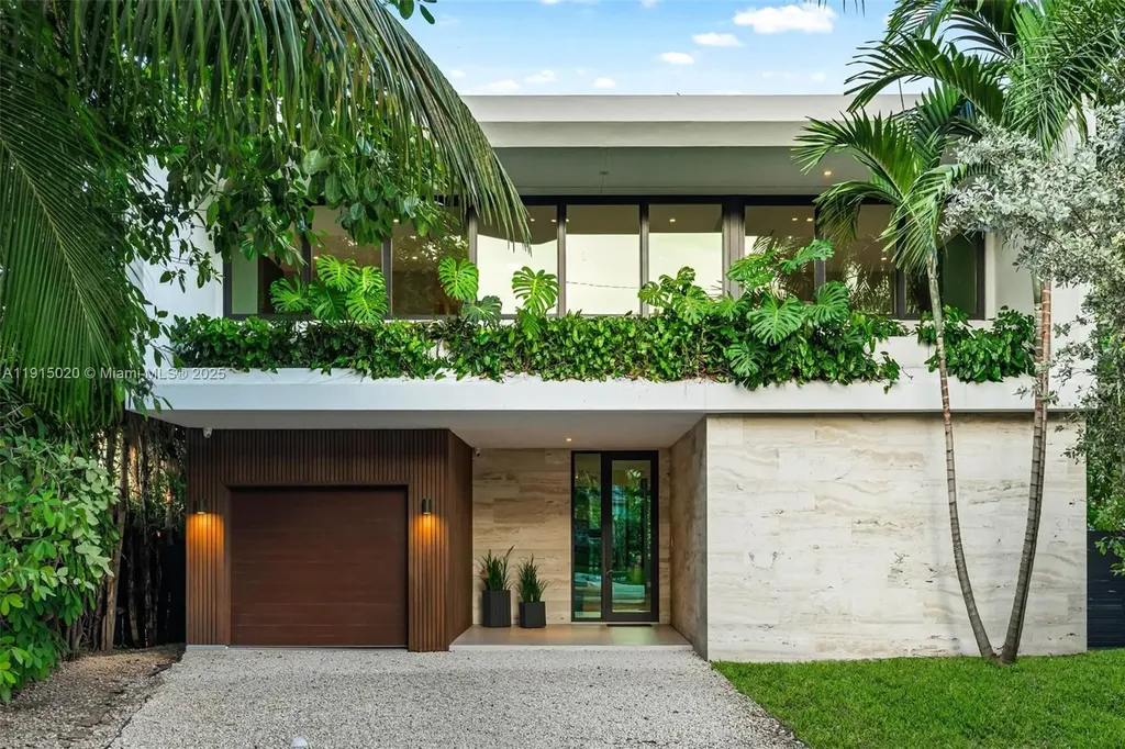 77 SW 18th Terrace Miami FL 33129