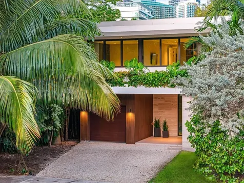77 SW 18th Terrace Miami FL 33129