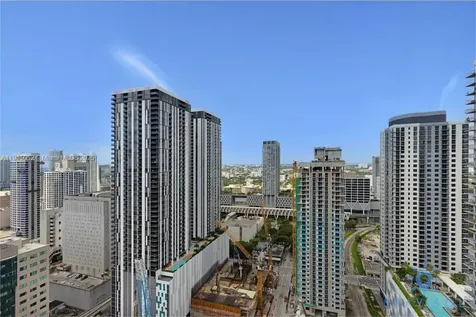 159 NE 6th Street Miami FL 33132