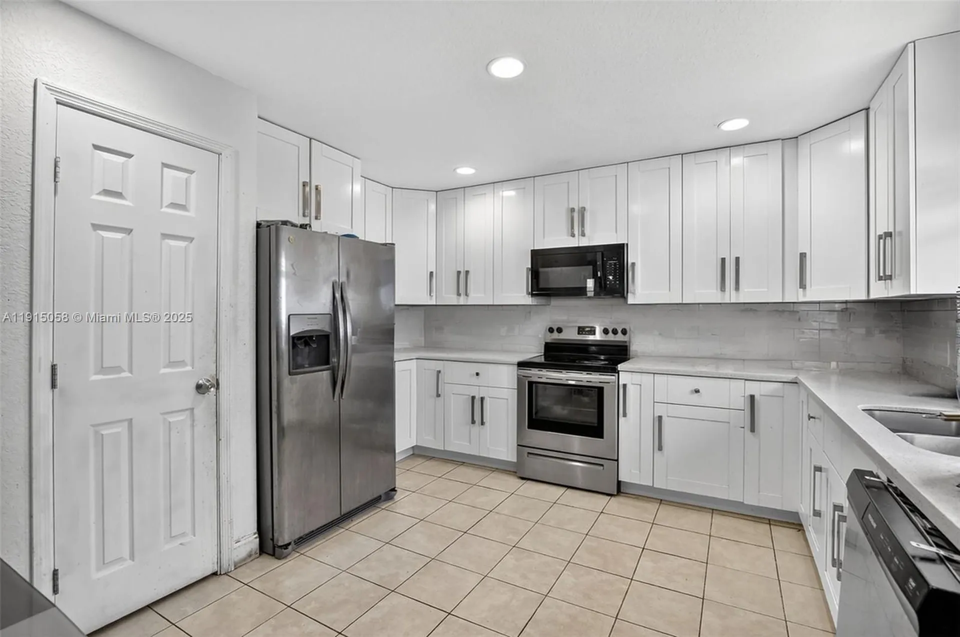 2920 NW 9th Place Fort Lauderdale FL 33311