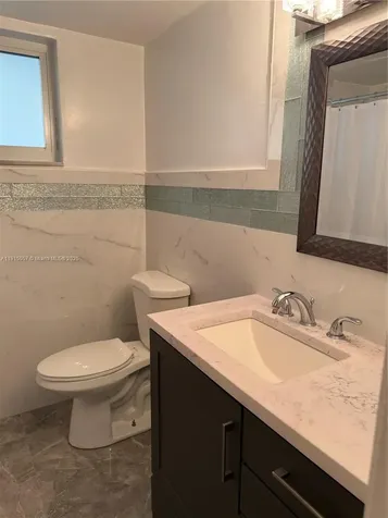 18901 NE 14th Miami FL 33179