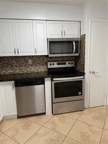 18901 NE 14th Miami FL 33179