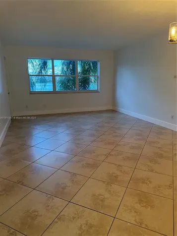 18901 NE 14th Miami FL 33179