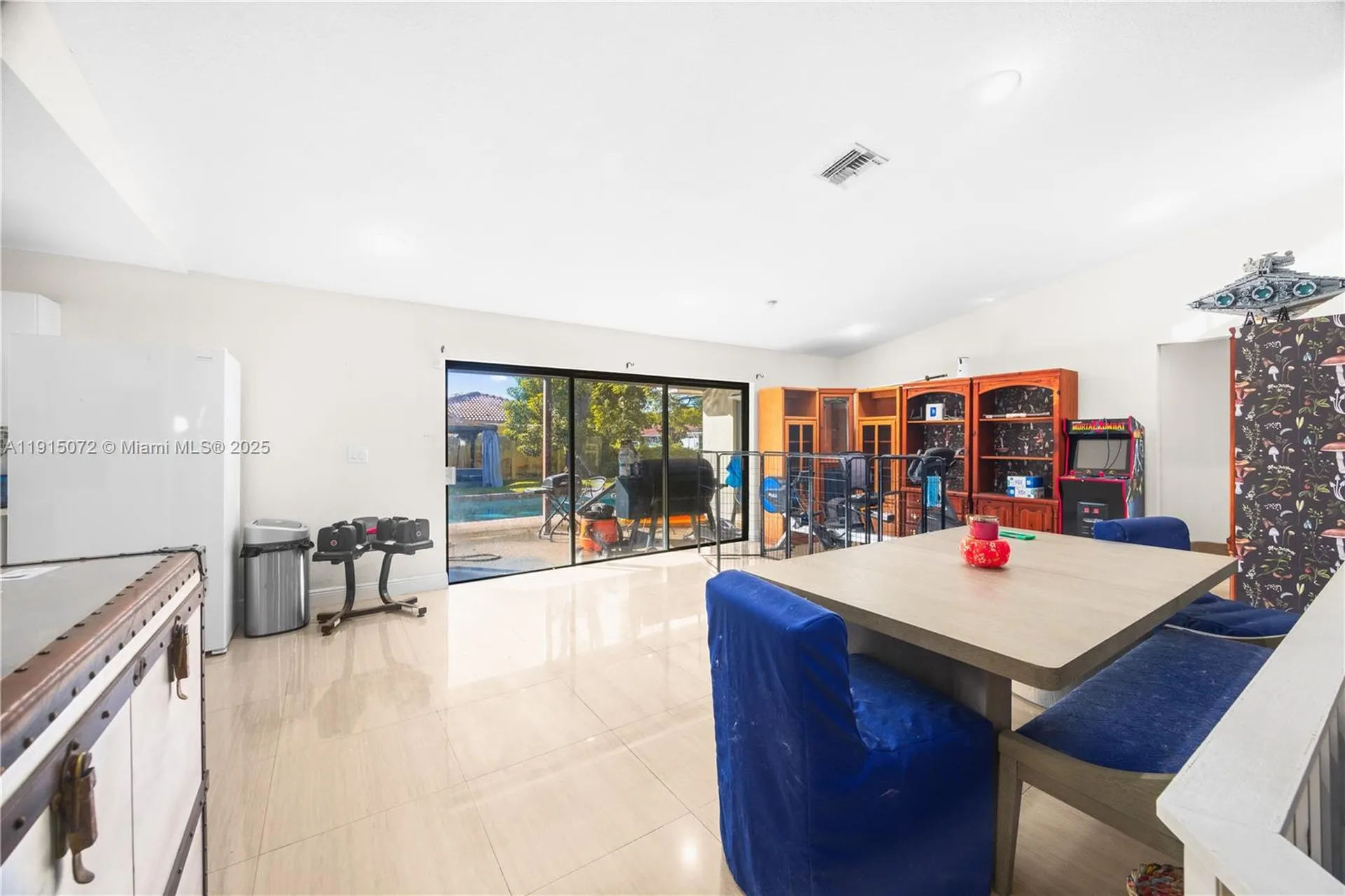 284 NW 92nd Avenue Coral Springs FL 33071